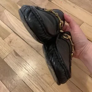Authentic Vintage Gucci Classic Black Loafers w/Dustbag Gucci 1953 Horsebit Loafers – Black Calfskin with Bee Embroidery main image 4
